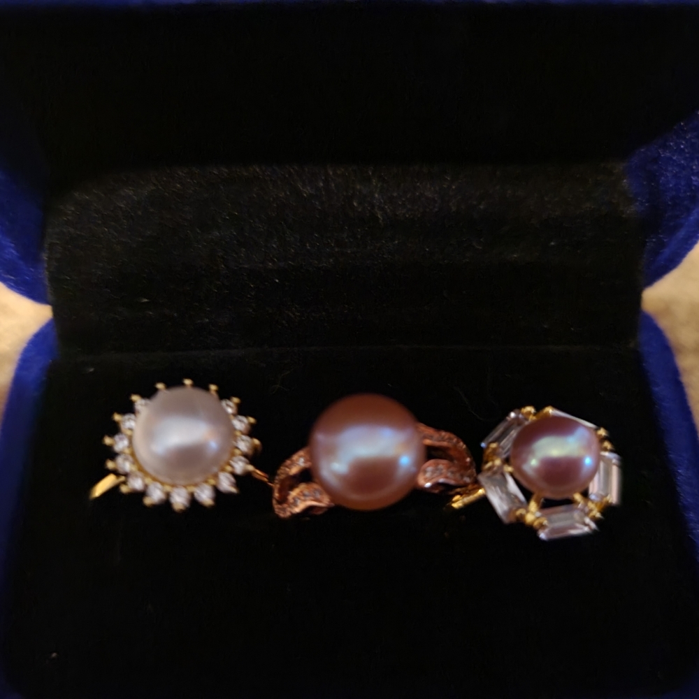 Lot of 13 adjustable freshwater pearl rings